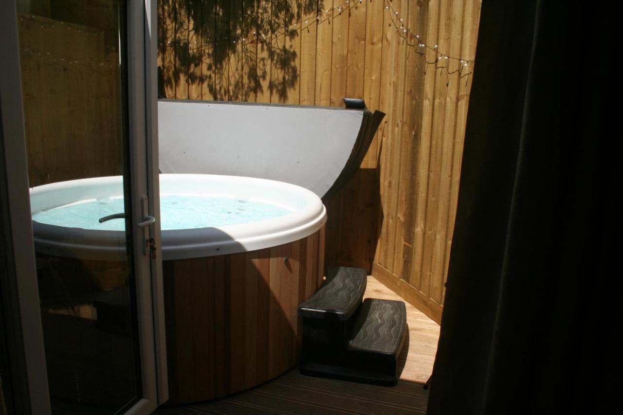 Ferienhaus Snow Whites House - Farm Park With Hot Tub *
